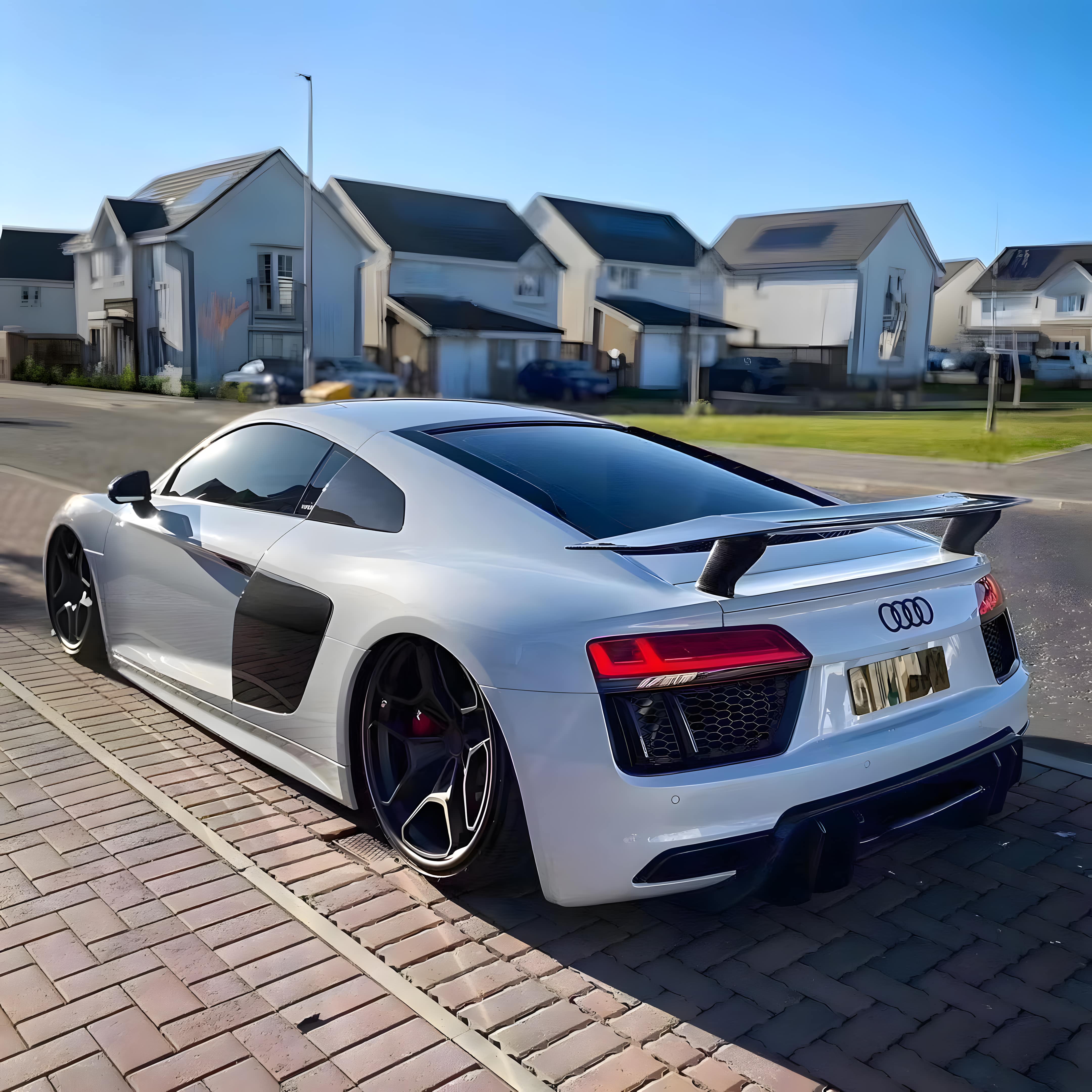AZRA Audi R8 | 4S | Carbon Fiber Vorsteiner Style Kit | 2015 - 2018 - Image 13