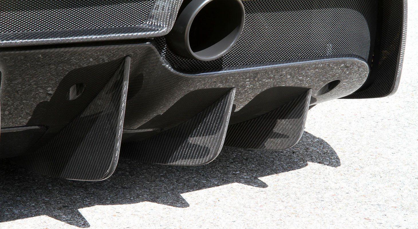 Ferrari 488 Spider/GTB | Novitec Carbon Rear Diffuser Fins - Image 2