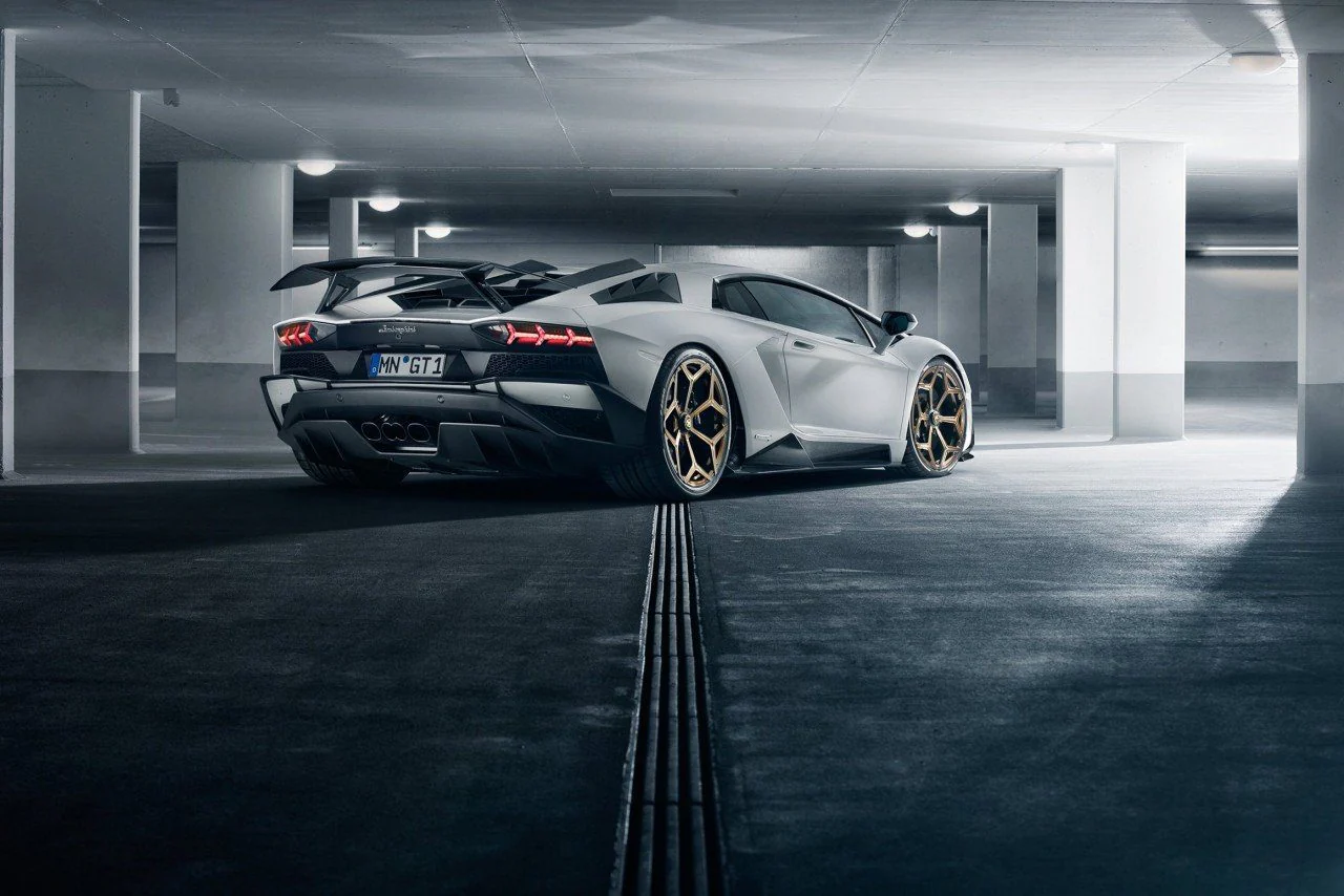 Lamborghini Aventador S/S Roadster | Novitec Carbon Rear Bumper Attachment - Image 3