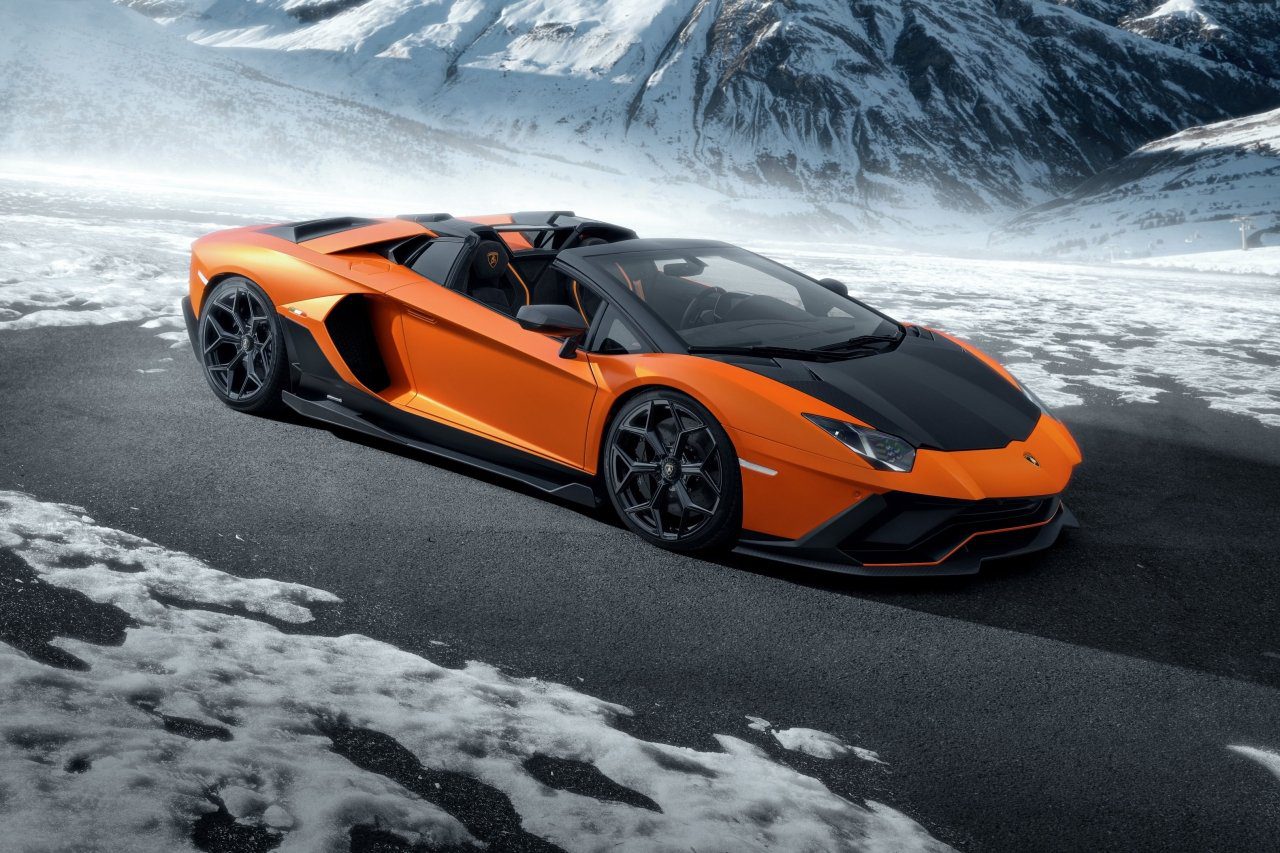 Lamborghini Aventador / S / Ultimae | Novitec Carbon Mirror Covers - Image 6