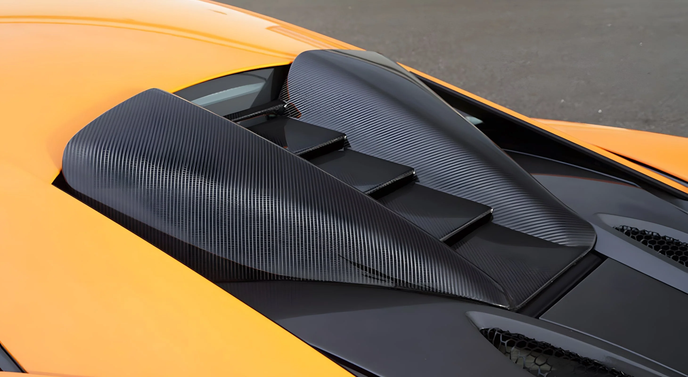 McLaren 570S / 540C | Novitec Carbon Roof Air-Intake - Image 2