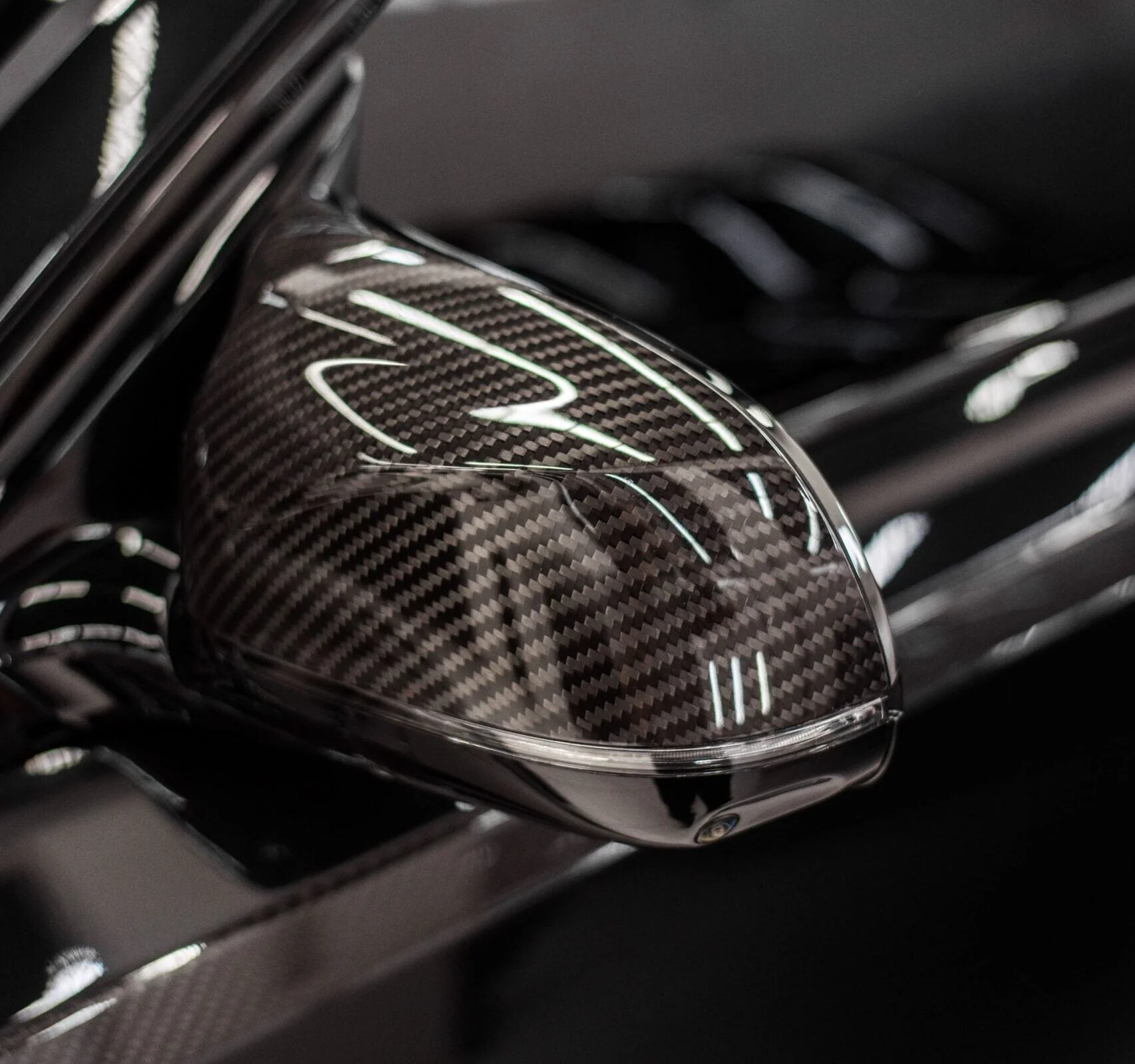 RNG Design BMW XM | G09 | Carbon Mirror Covers - Image 3