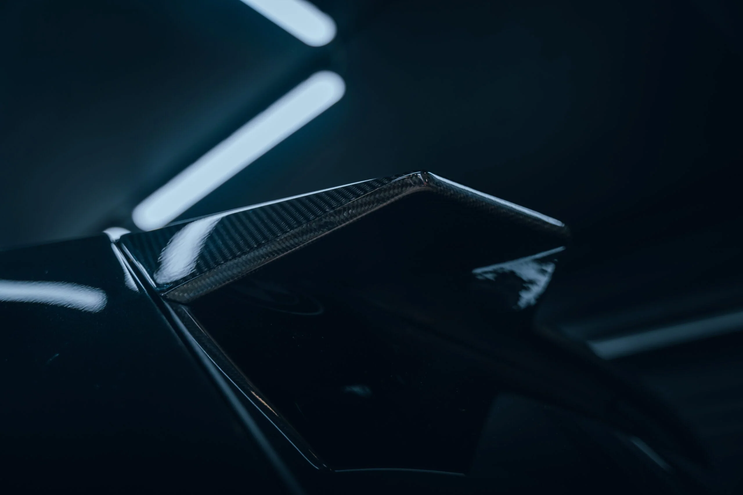 RNG Design BMW XM | G09 | Carbon Rear Roof Spoiler - Image 2