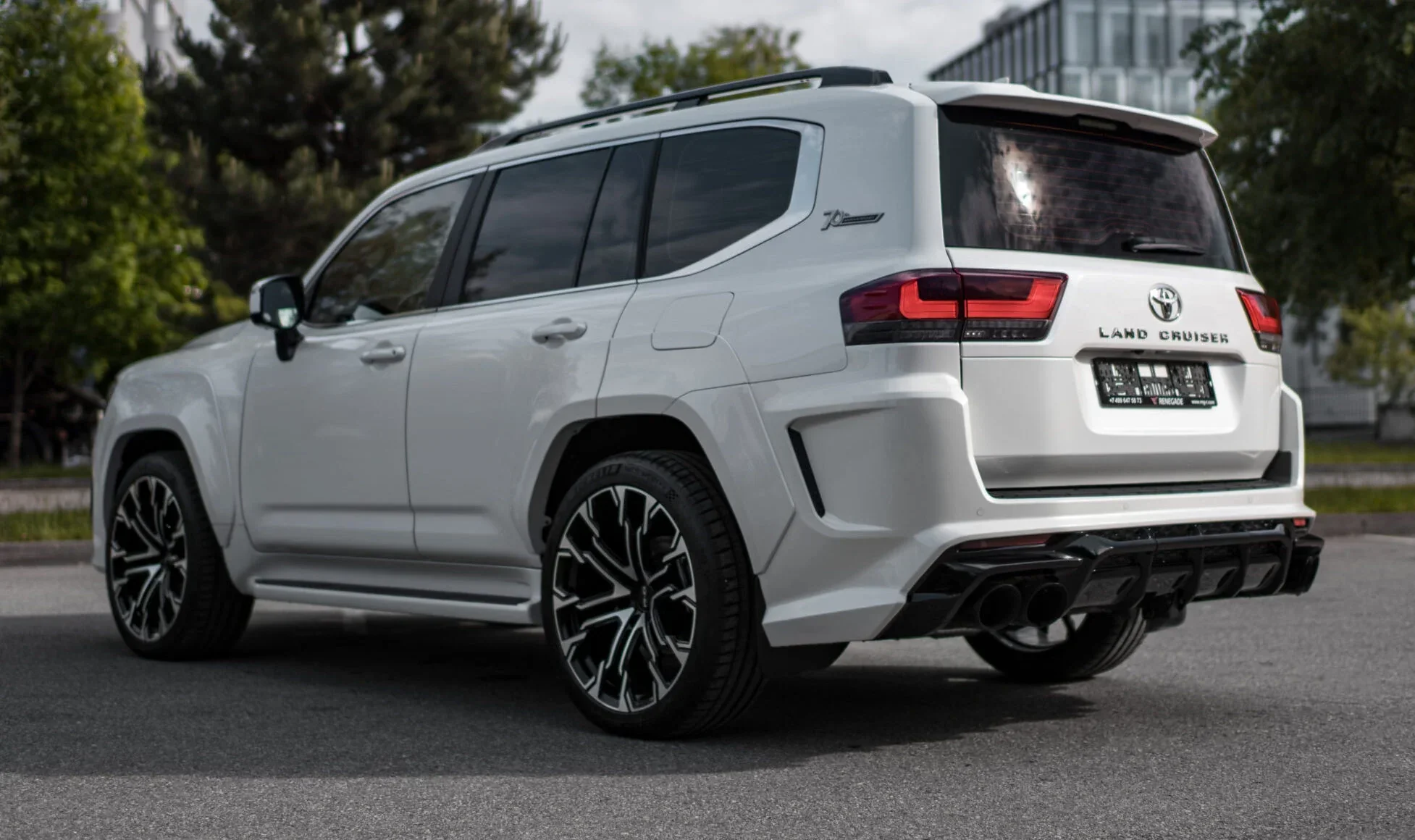 RNG Design Toyota Land Cruiser 300 | Wide-Body Kit - Image 4